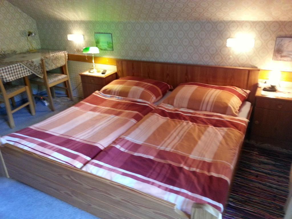 Haus Ellmaustein Bed & Breakfast Fuschl am See Rom bilde