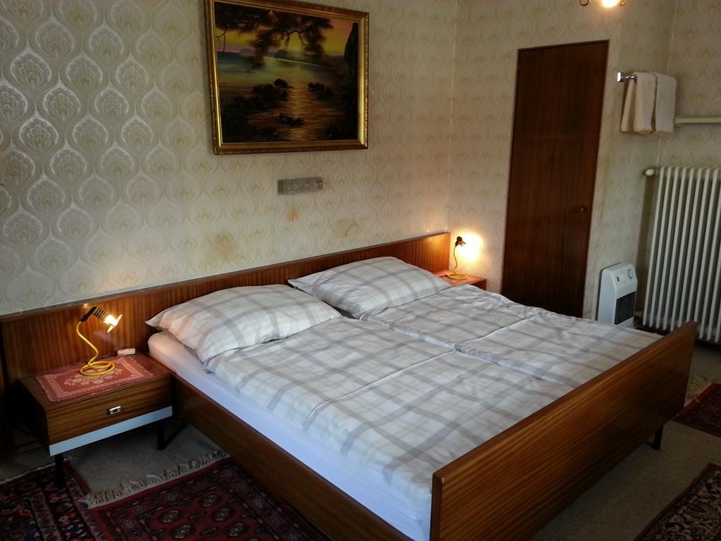Haus Ellmaustein Bed & Breakfast Fuschl am See Eksteriør bilde