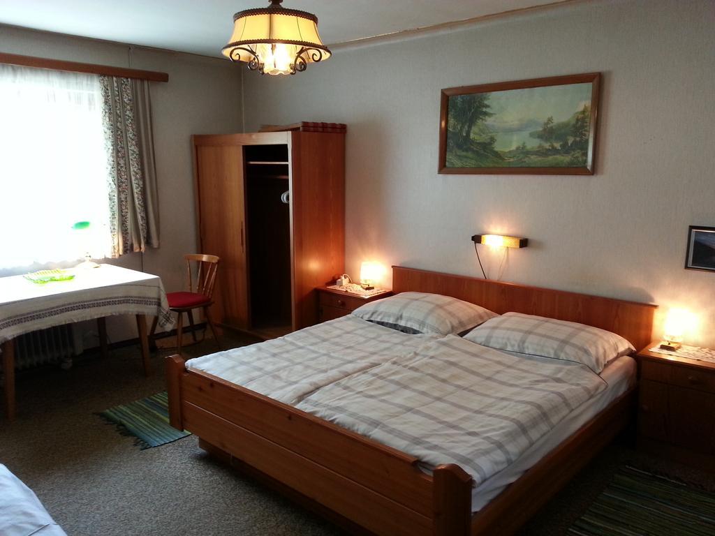 Haus Ellmaustein Bed & Breakfast Fuschl am See Rom bilde